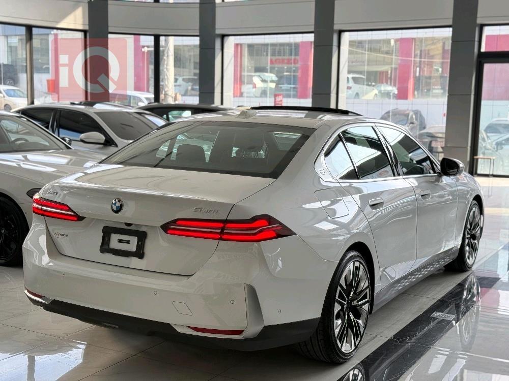 بي ام دبليو الفئة 5